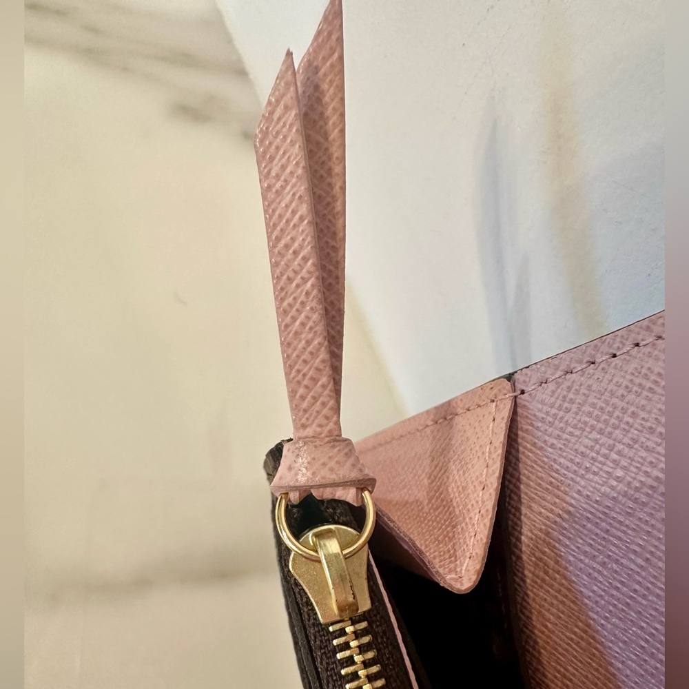 Louis Vuitton Monogram Emilie Wallet Rose Ballerine - Picture 7 of 9